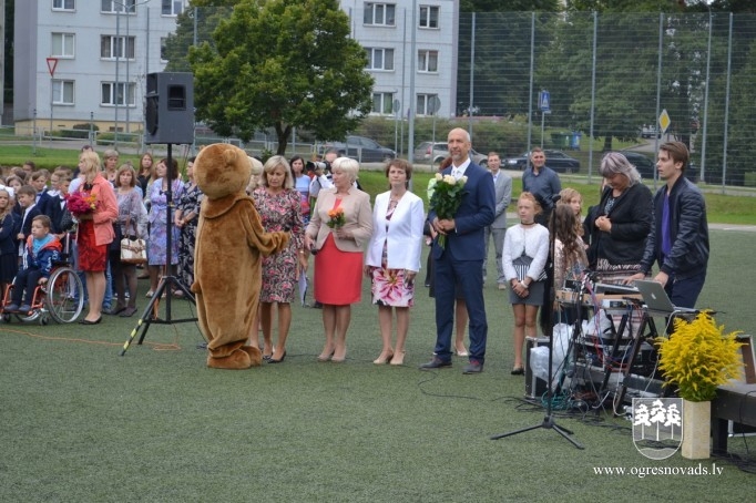 1.septembris Ogres sākumskolā