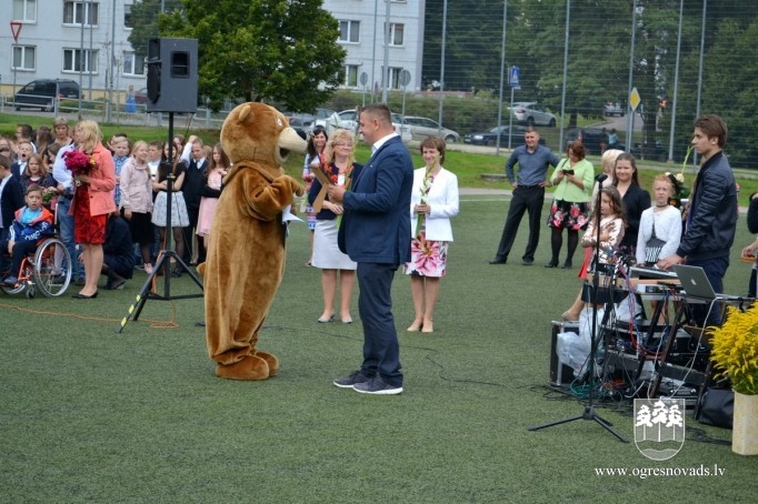 1.septembris Ogres sākumskolā