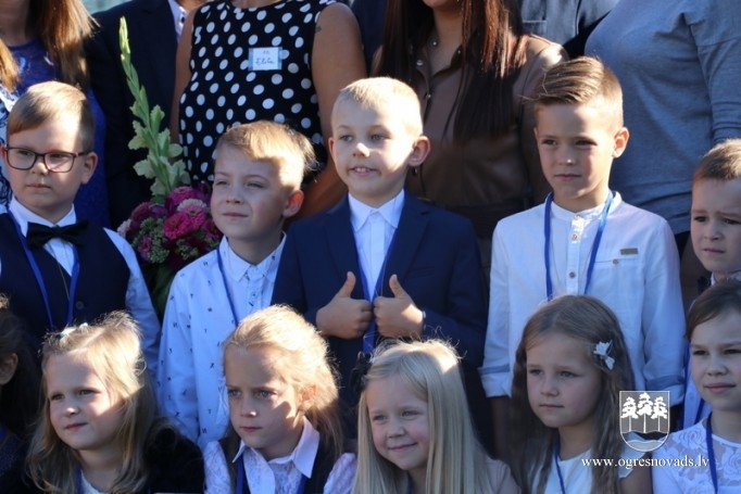 Zinību diena Ogres skolās