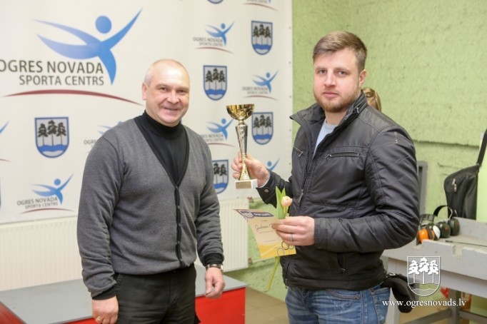 Labākie snaiperi "Pavasara kausā" - Stajevska un Eisaks