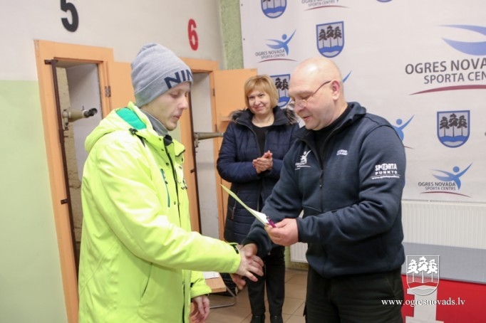 Ziemas kausu šaušanā izcīna Miķelsone un Roņins