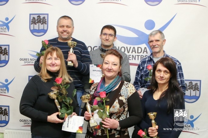 Ziemas kausu šaušanā izcīna Miķelsone un Roņins