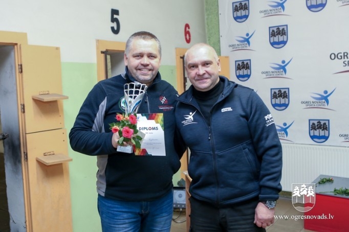 Snaiperi sadalījuši Ogres NSC Ziemas kausus