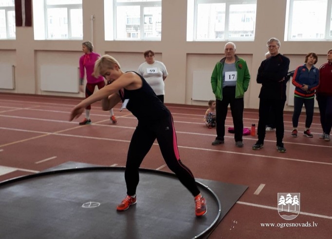 Ogres un Ķeguma novada senioriem deviņas medaļas Daugavpilī