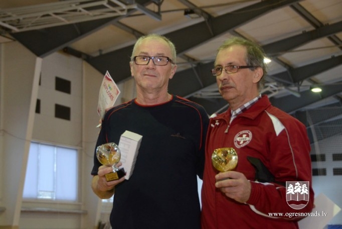 Ogres novada senioriem pieci kausi Jēkabpilī