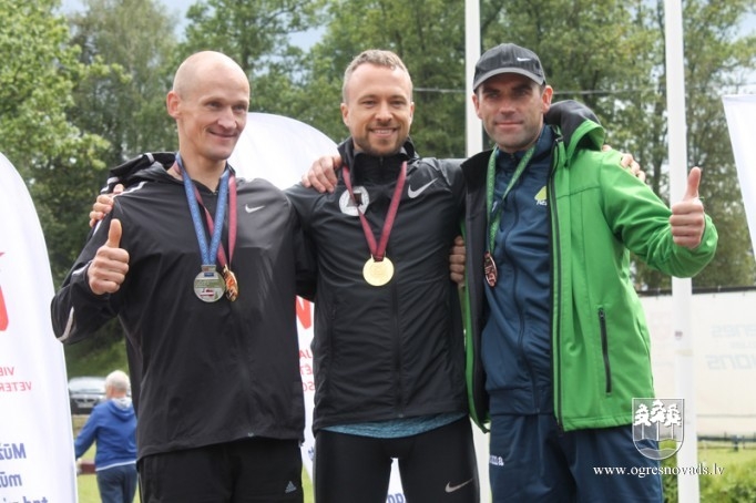 Ogres novada senioriem 28 medaļas Latvijas čempionātā