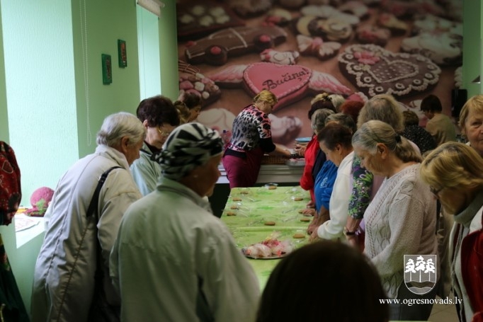 Ogres novada seniori kopā ar Oveselību dodas kopīgā braucienā