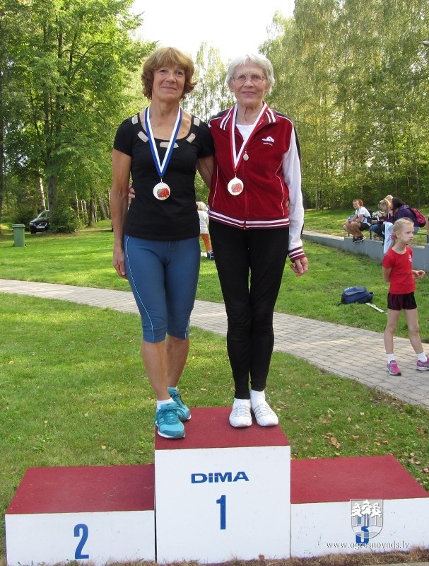 Mūsu vieglatlētikas senioriem septiņas medaļas Latgales čempionātā