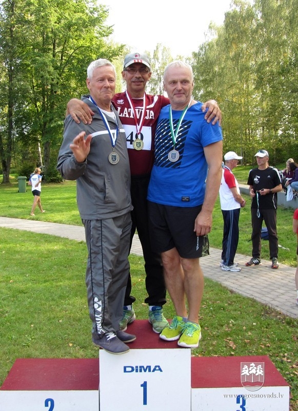 Mūsu vieglatlētikas senioriem septiņas medaļas Latgales čempionātā