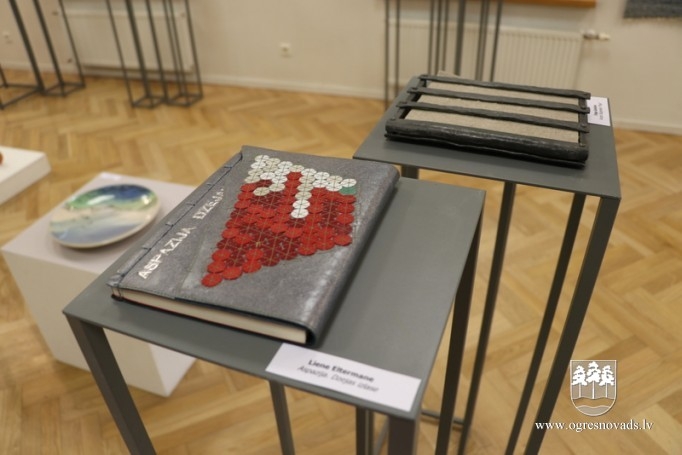 Ogrē jau 19. starptautiskais keramikas, tekstila un grafikas simpozijs