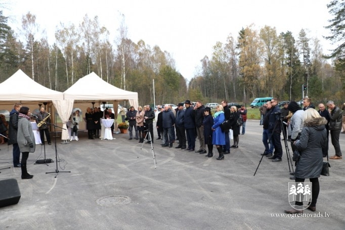 Atklāta šķeldas katlu māja