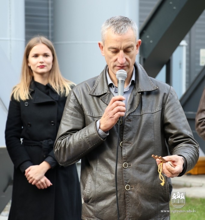 Atklāta šķeldas katlu māja