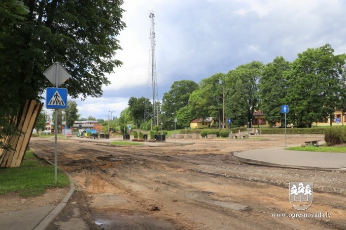 Skolas ielā rit pārbūves darbi, transporta kustība slēgta (08.07.2020.)