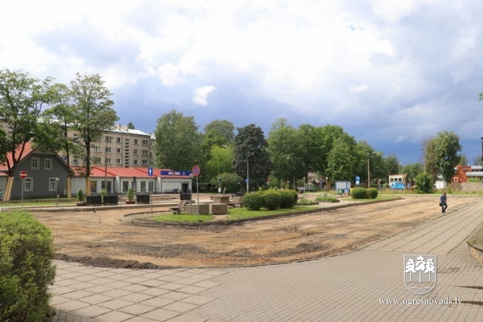 Skolas ielā rit pārbūves darbi, transporta kustība slēgta (08.07.2020.)