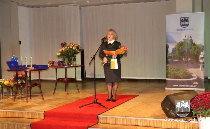 Skolotāji saņem balvu “Gada Skolotājs 2017”