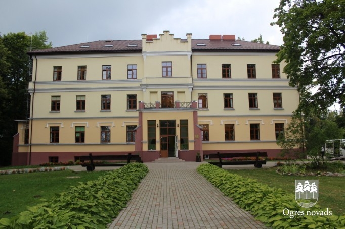 Jaunajam mācību gadam gatavojas skolas Ogres novada pagastos