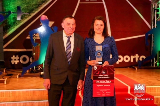 Sveikti Ogres novada Sporta laureāti
