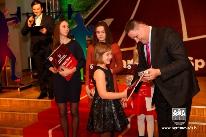 Sveikti Ogres novada Sporta laureāti