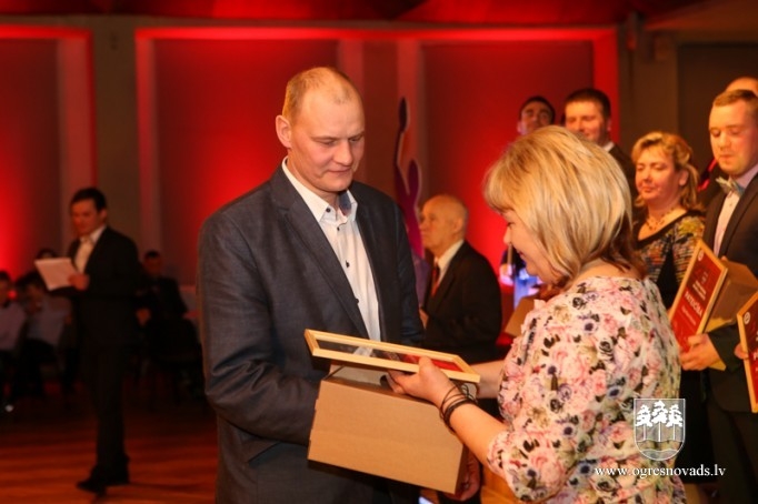 Sveikti Ogres novada Sporta laureāti