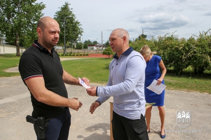 Snaiperi sadalījuši Vasaras kausus