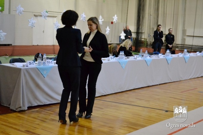 Turnīrs mākslas vingrošanā "Sniegpārsliņas kauss 2014"