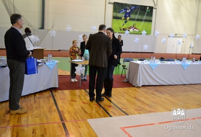 Turnīrs mākslas vingrošanā "Sniegpārsliņas kauss 2014"