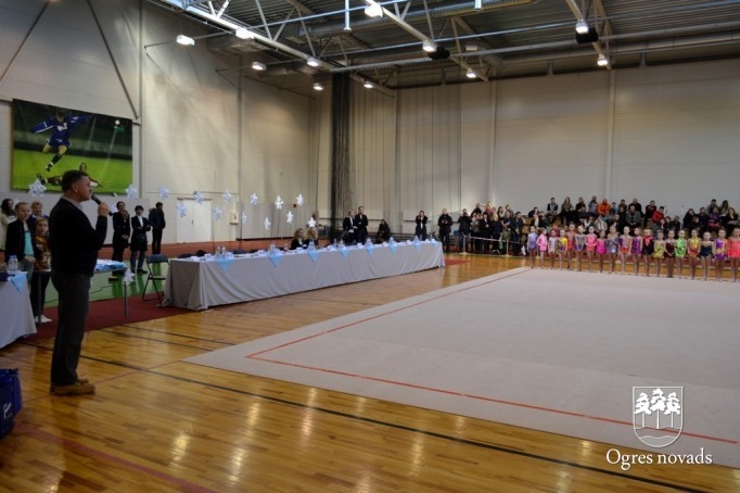 Turnīrs mākslas vingrošanā "Sniegpārsliņas kauss 2014"