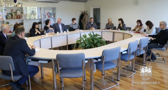Kaimiņu novadu pašvaldības vēlas sadarboties sociālajā jomā