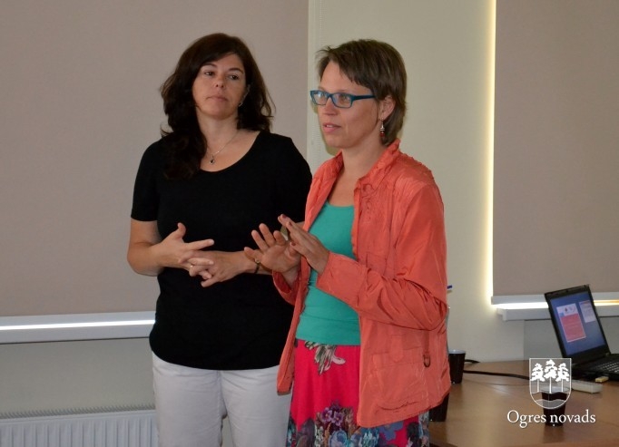 Projekta „Jauniešu drošumspējas veicināšana ārpusģimenes aprūpē”  prezentācija Ogrē