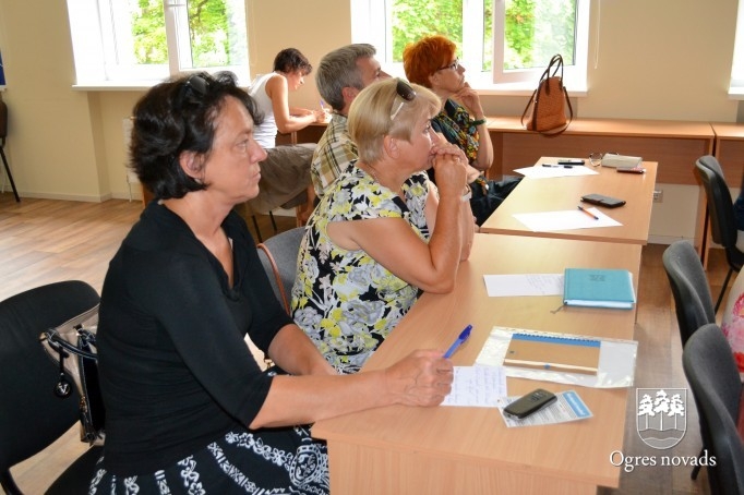 Projekta „Jauniešu drošumspējas veicināšana ārpusģimenes aprūpē”  prezentācija Ogrē