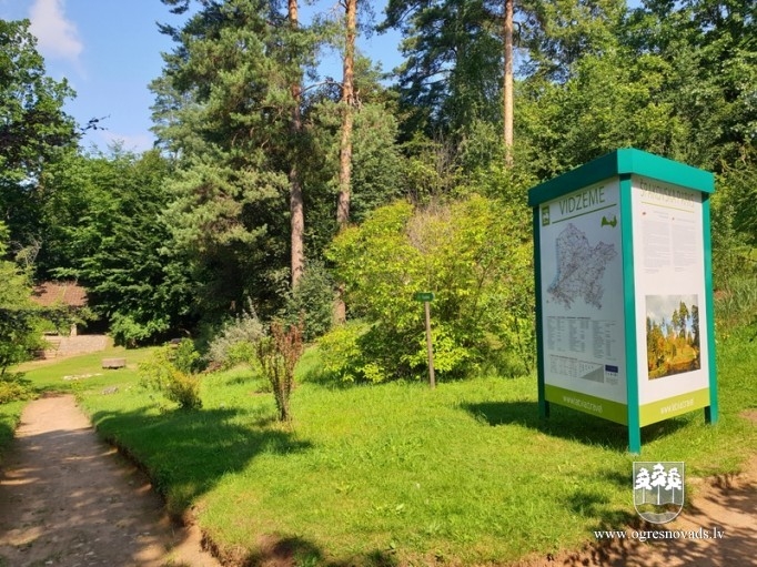 Špakovska parkā tiks papildināti stādījumi