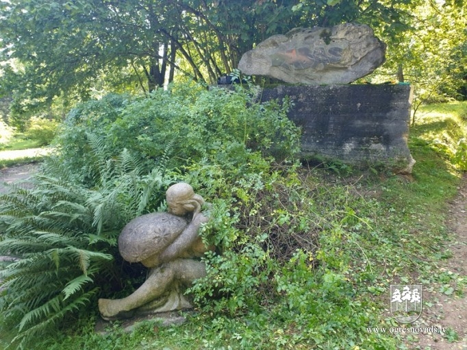 Špakovska parkā tiks papildināti stādījumi