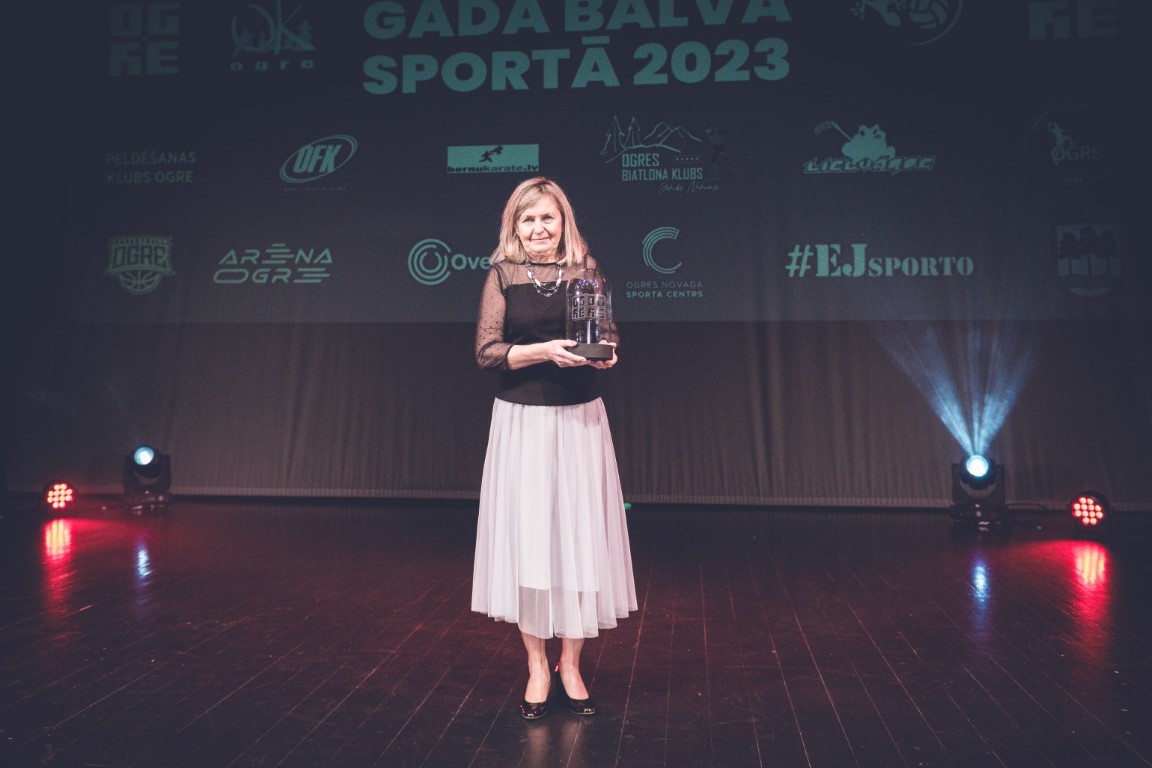 Gada balvas sportā 2023 ieguvējs: GADA SPORTA SKOLOTĀJA – Aija Sirsniņa Ogres Valsts ģimnāzija Ogres Centra pamatskola 16.02.2024