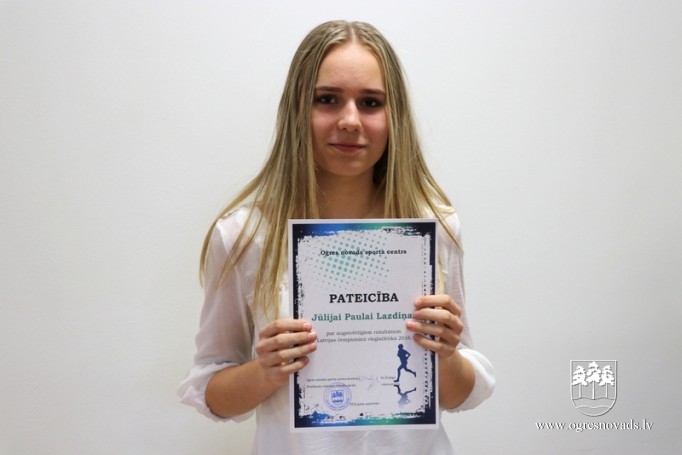 Sporta centrs sveic savus vieglatlētus