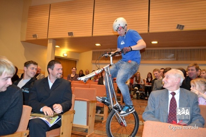 Ogres novada sporta laureāts 2012