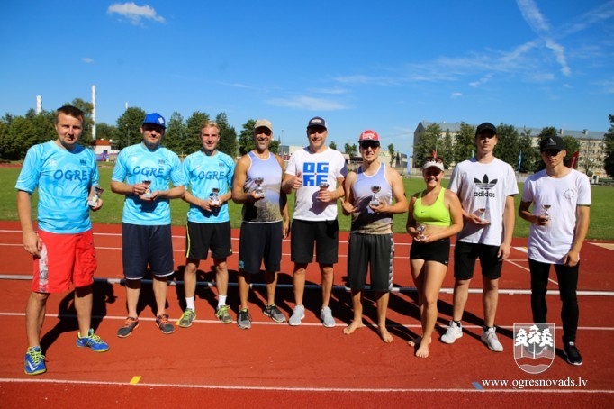 Ogres novada pašvaldības darbinieku pirmās Sporta spēles