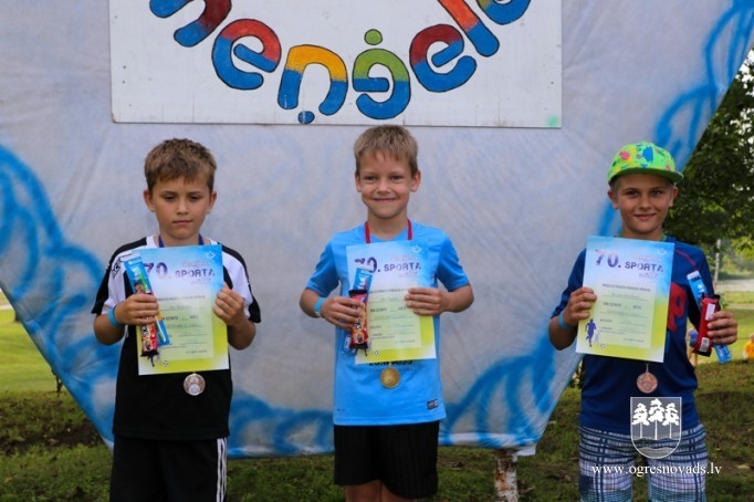 Meņģelē aizvadīti 70. sporta svētki!