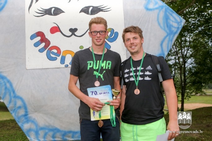 Meņģelē aizvadīti 70. sporta svētki!
