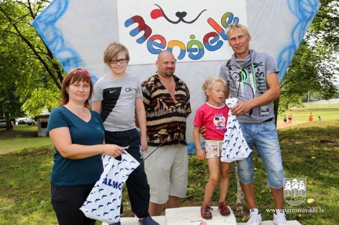 Meņģelē aizvadīti 70. sporta svētki!