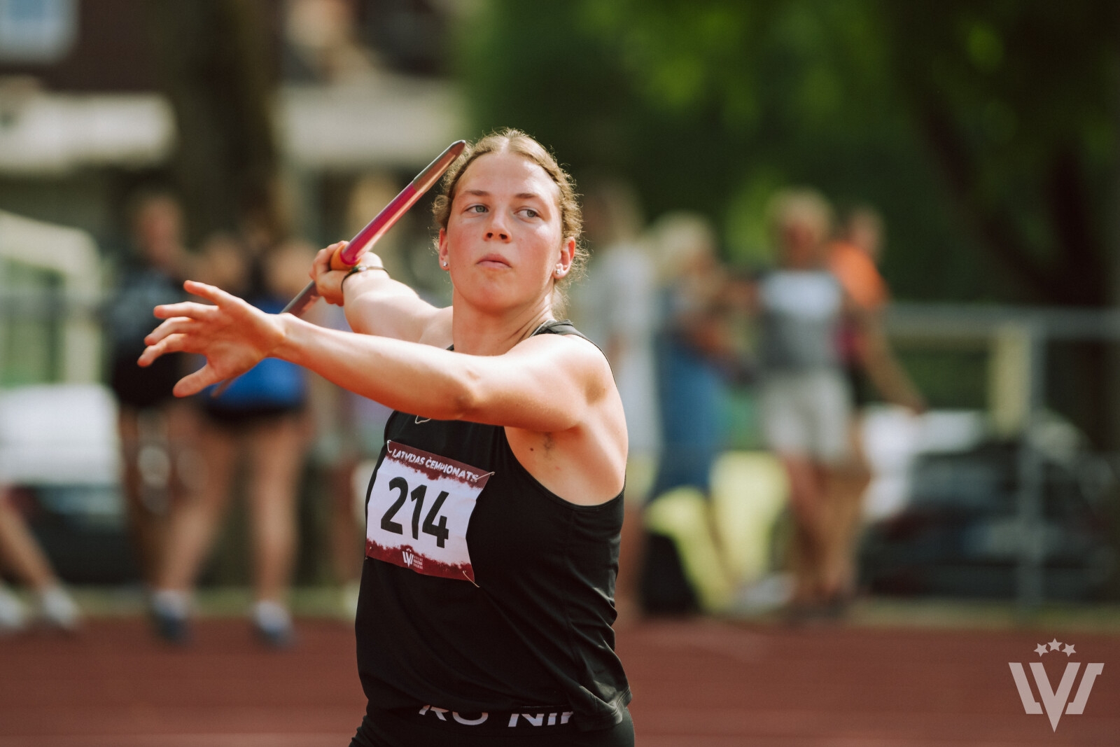 Ogres novada sporta centra audzēkņiem medaļas un rekordi Latvijas čempionātā U18 un U20 grupā