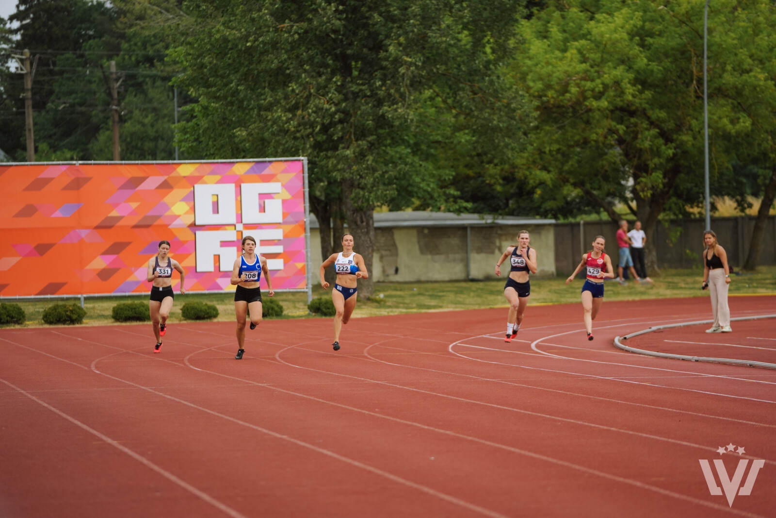 Ogres novada sporta centra audzēkņiem medaļas un rekordi Latvijas čempionātā U18 un U20 grupā