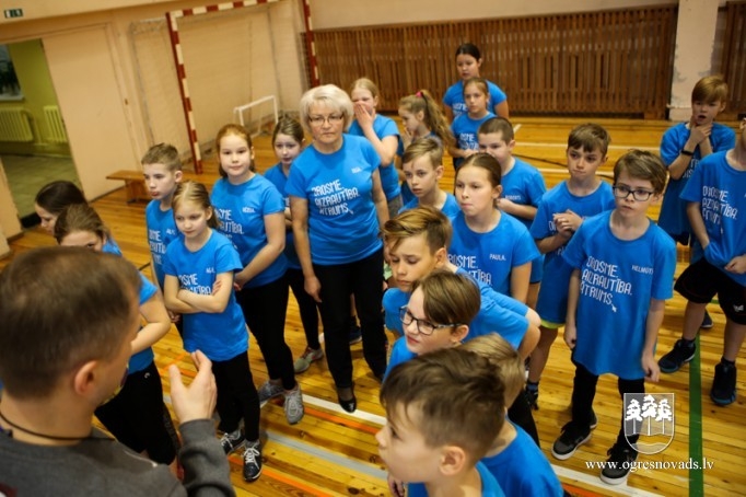 Noskaidroti Ogres novada sportiskākie ceturtklasnieki