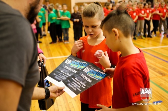 Noskaidroti Ogres novada sportiskākie ceturtklasnieki