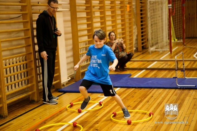 Noskaidroti Ogres novada sportiskākie ceturtklasnieki