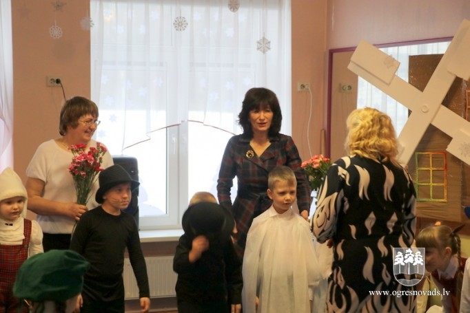 Bērnudārzs “Sprīdītis” sirsnīgi uzņem ciemos bijušos darbiniekus