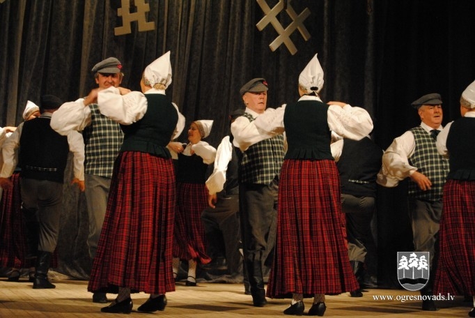 Deju kolektīvam "Sumulda" 5 gadu jubileja