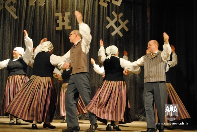 Deju kolektīvam "Sumulda" 5 gadu jubileja