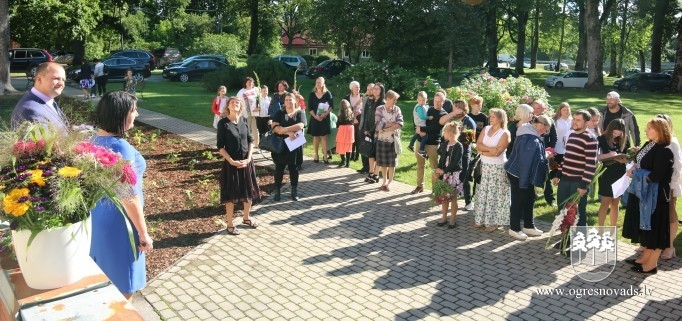 Ogres novada pagastu skolās sācies jaunais mācību gads (09.2020)