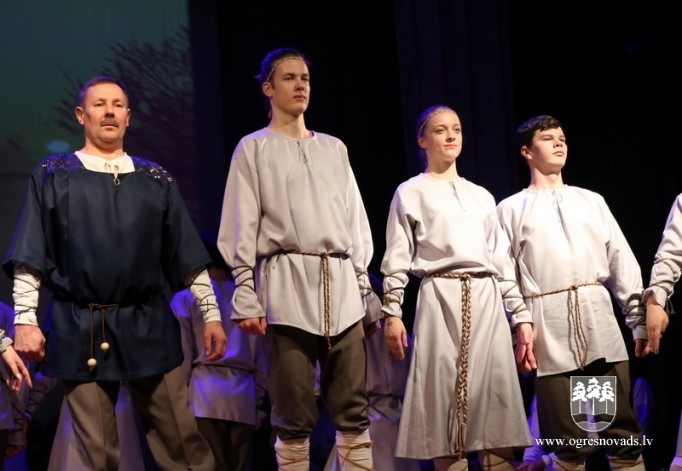 Suntažos godina Suntažu lepnumu – savus ļaudis