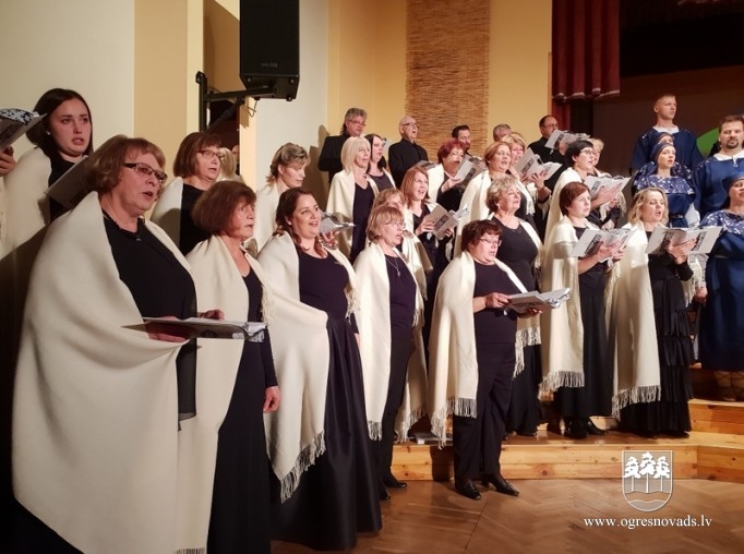 Suntažos godina Suntažu lepnumu – savus ļaudis